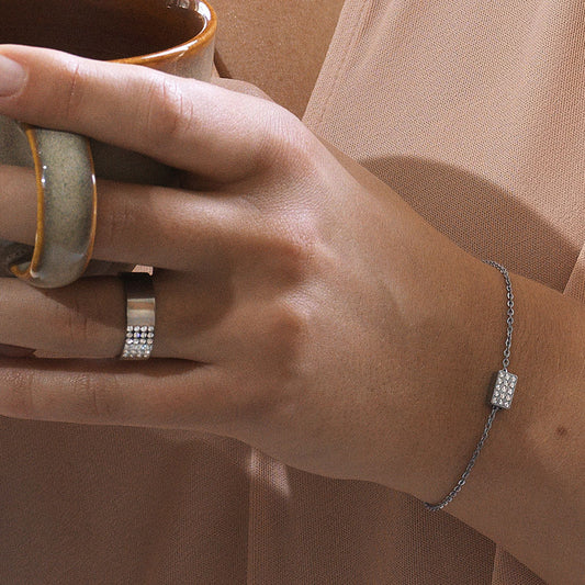 Blomdahl Brilliance Oblong collection set featuring bracelet and ring