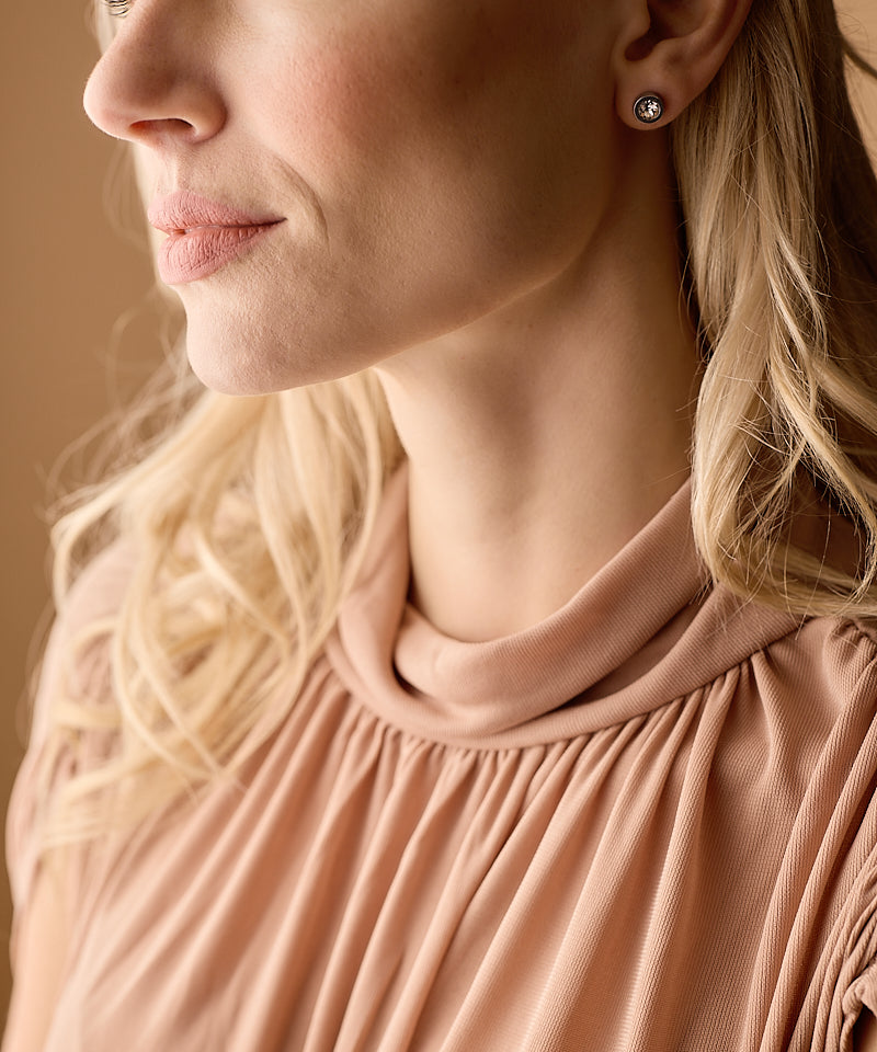 Silver Titanium Grand Bezel 8mm Earrings
