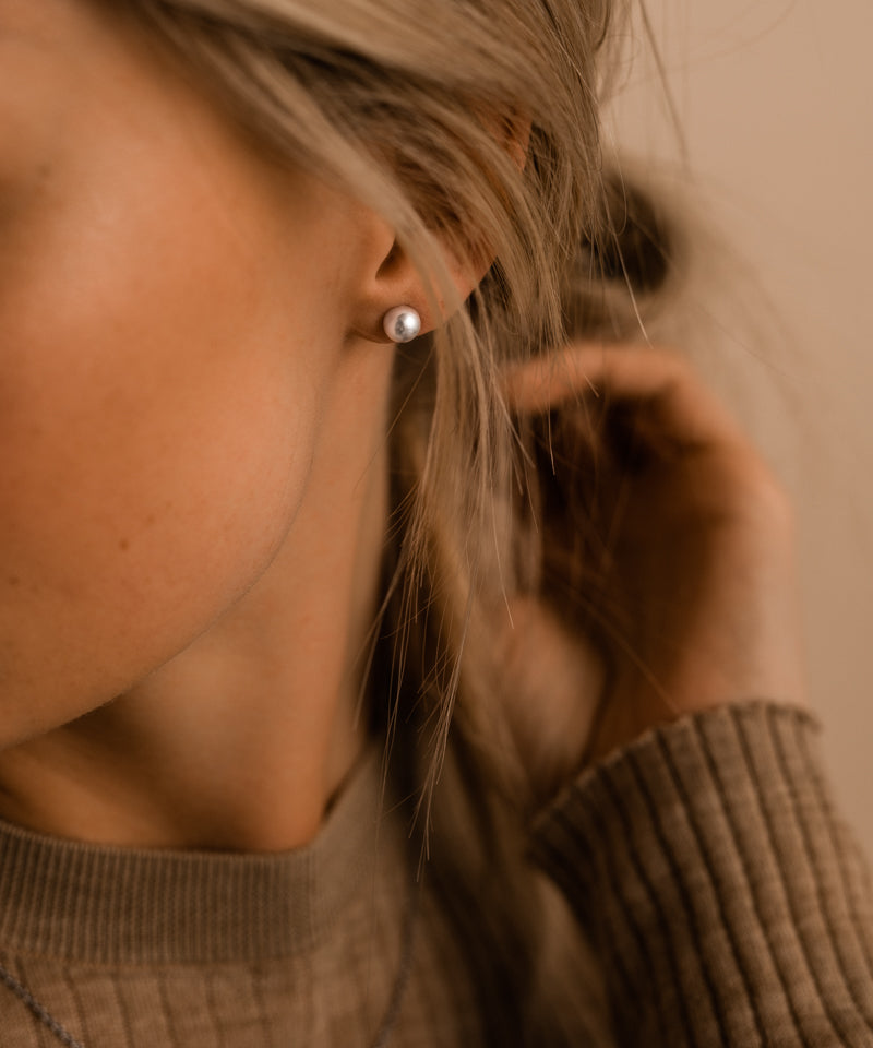 Hypoallergenic 6mm White pearl titanium earrings  for women