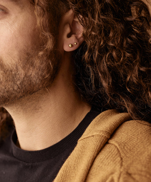 Stacked gold titanium plain ball earrings in 3mm and 4mm