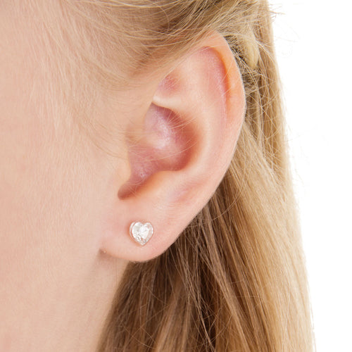 Blomdahl B 15 0121 01E_ medical plastic Heart 6mm Crystal earrings swarovski nickel free hypoallergenic children medical sensitive skin friendly nickel free
