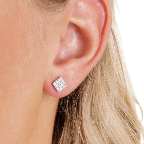 Blomdahl 8mm Silver Brilliance Square Earrings comes in with a cluster of small Swarovski crystals set in pure medical grade titanium for adults. The earrings can also be arranged to be shaped like a diamond medical sensitive skin friendly nickel free