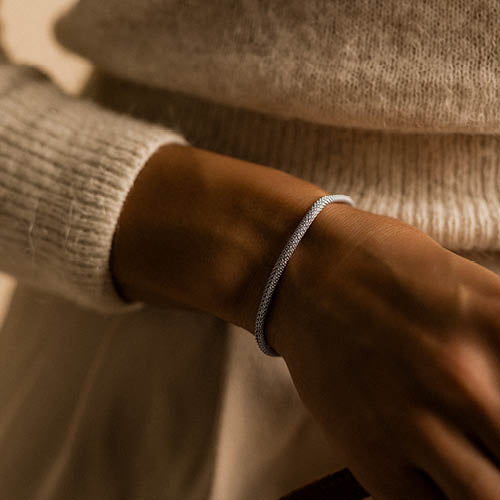 Blomdahl hypoallergenic skin sensitive silver bracelet with round mesh 3mm thickness